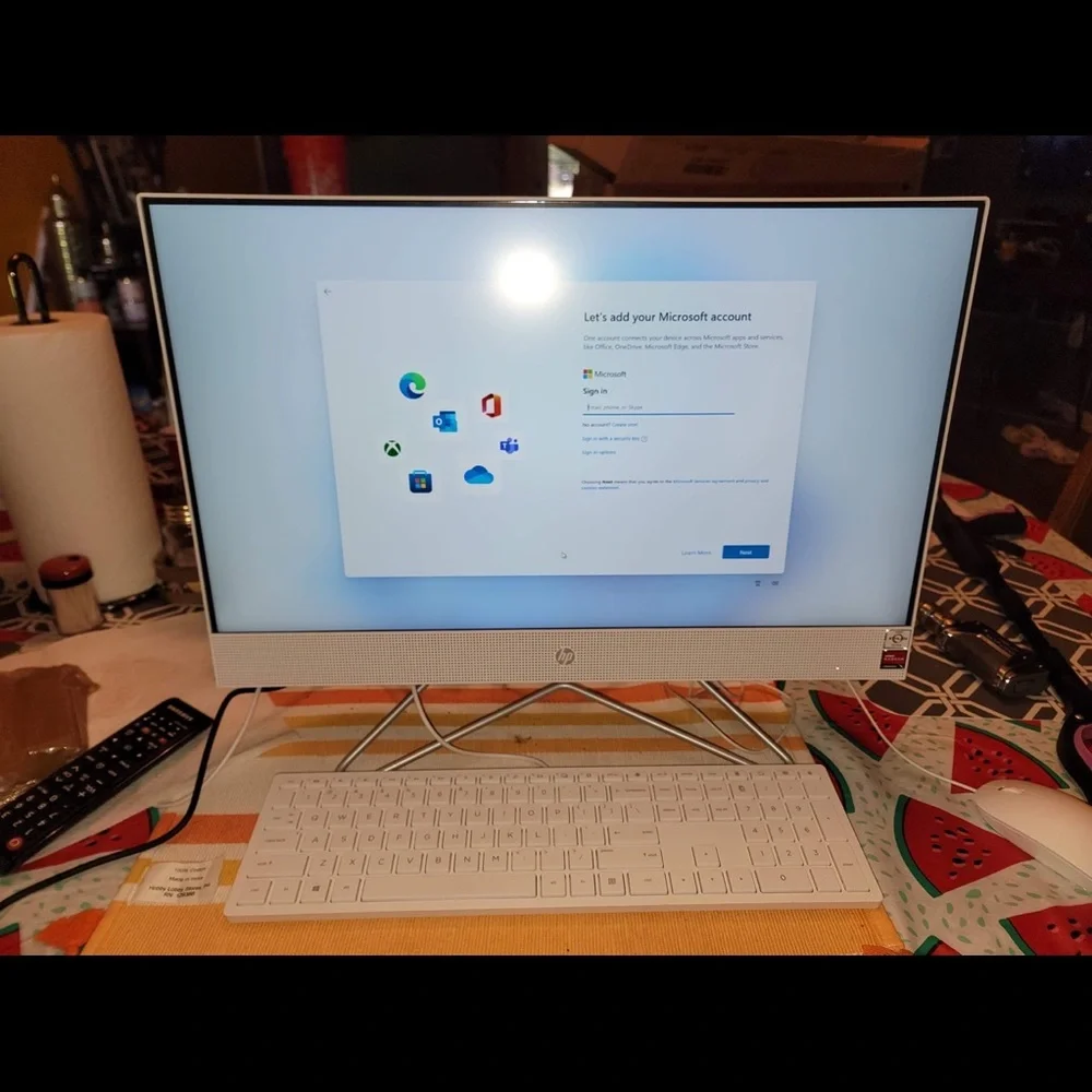 HP All-in-one 24 dd0010 23.8’’